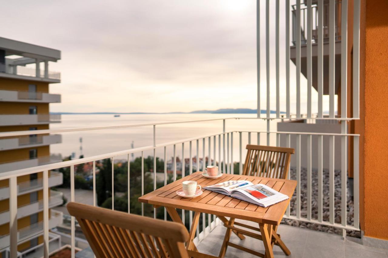 Mannequin: Sea View, Private Parking In The Garage Apartment Rijeka Exterior photo